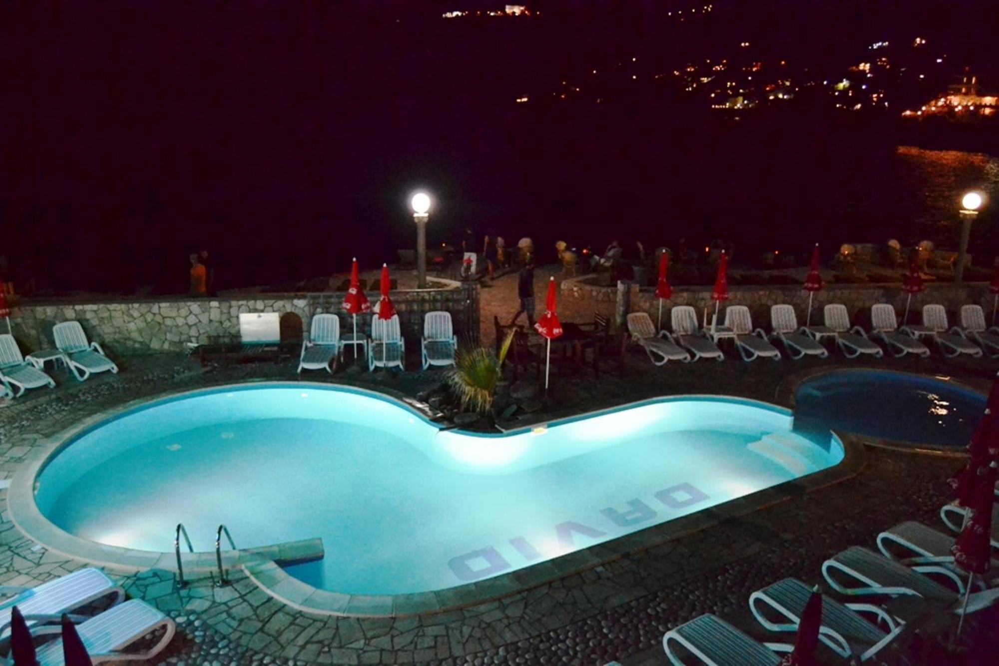 David Apartments And Rooms Dobra Voda Exterior foto